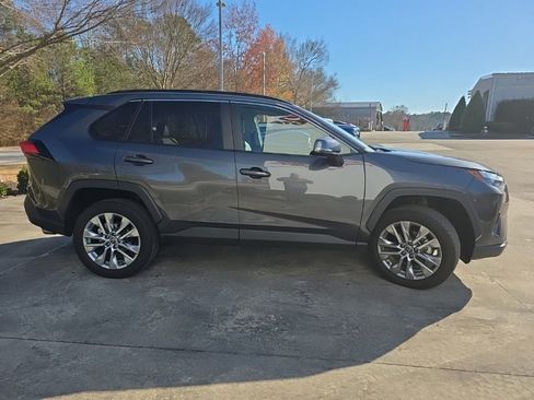 Used 2024 Toyota RAV4 XLE Premium image 8