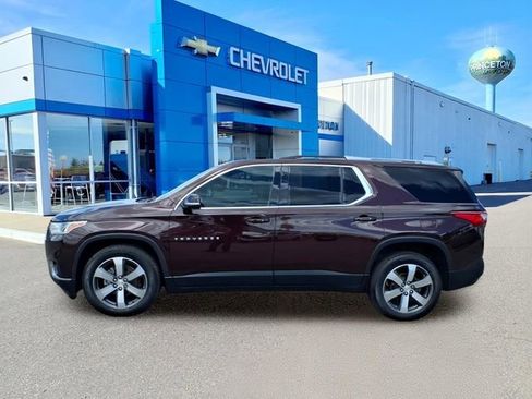 Used 2018 Chevrolet Traverse LT AWD/4WD image 7