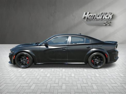 Used 2022 Dodge Charger SRT Hellcat RWD image 7