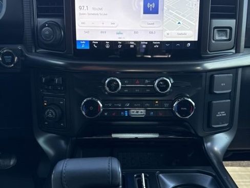 New 2025 Ford F150 Lariat w/ Equipment Group 502A High image 34