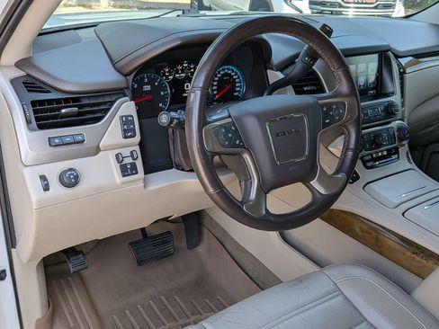Used 2017 GMC Yukon XL Denali w/ Open Road Package image 10