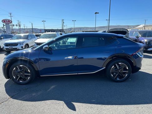 New 2025 Kia EV6 Wind image 2