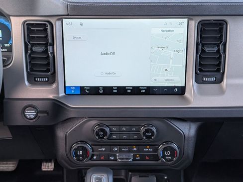 New 2026 Ford Bronco Outer Banks image 17