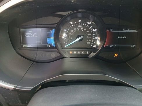 Used 2020 Ford Edge SEL image 29