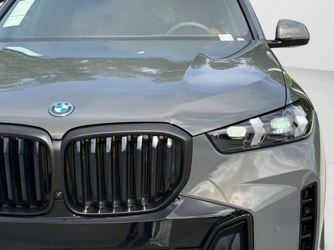 New 2026 BMW X5 xDrive50e w/ M Sport Package AWD/4WD image 26