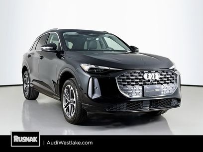 Certified 2025 Audi Q5 Premium w/ Convenience Package