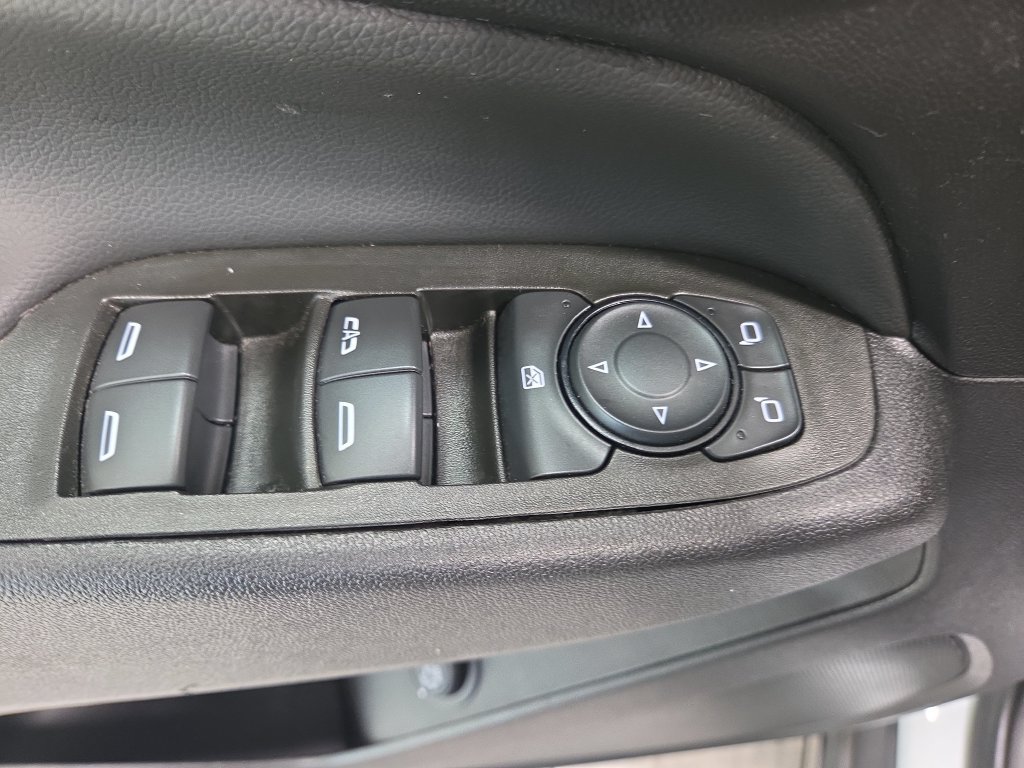 Used 2024 Chevrolet Equinox LT AWD/4WD image 27