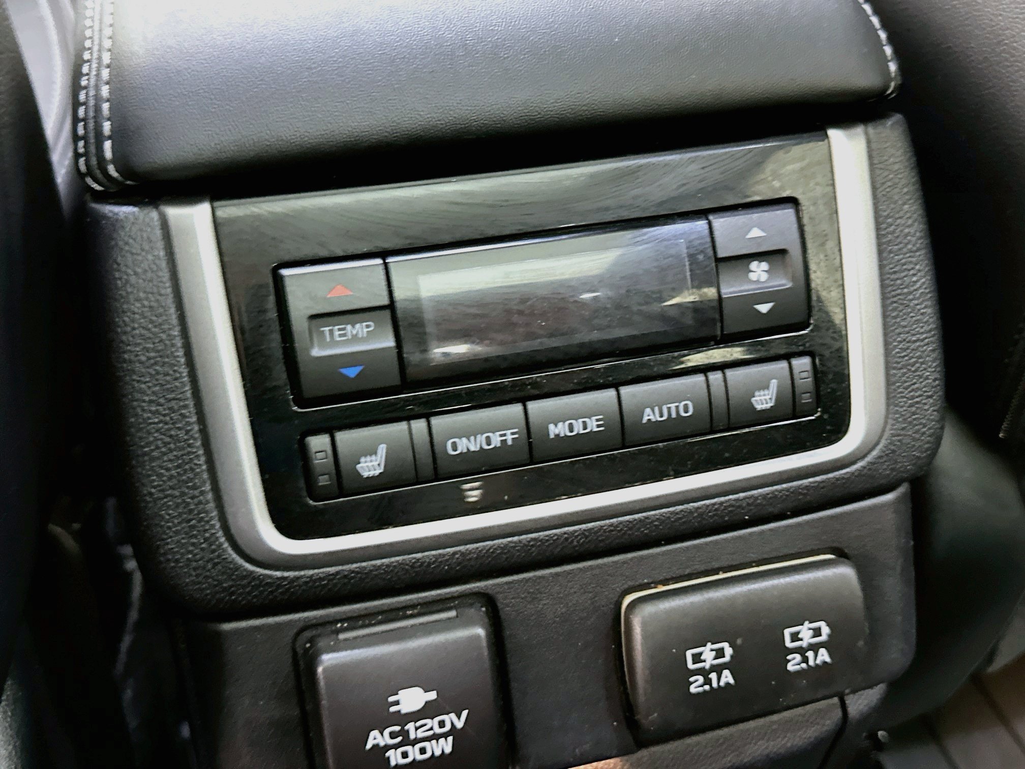 Used 2022 Subaru Ascent Touring AWD/4WD image 28