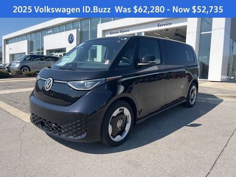 New 2025 Volkswagen ID. Buzz Pro S image 1