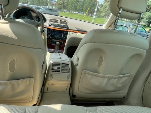 Used 2003 Mercedes-Benz E 320 Sedan image 30