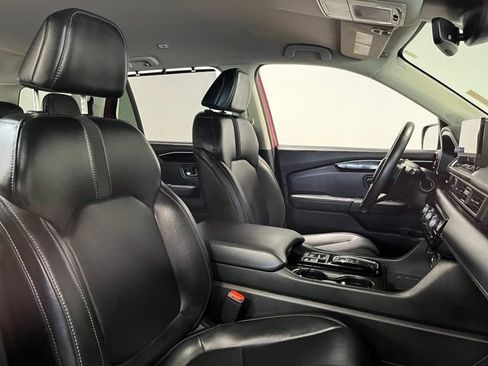 Used 2024 Honda Pilot EX-L image 10