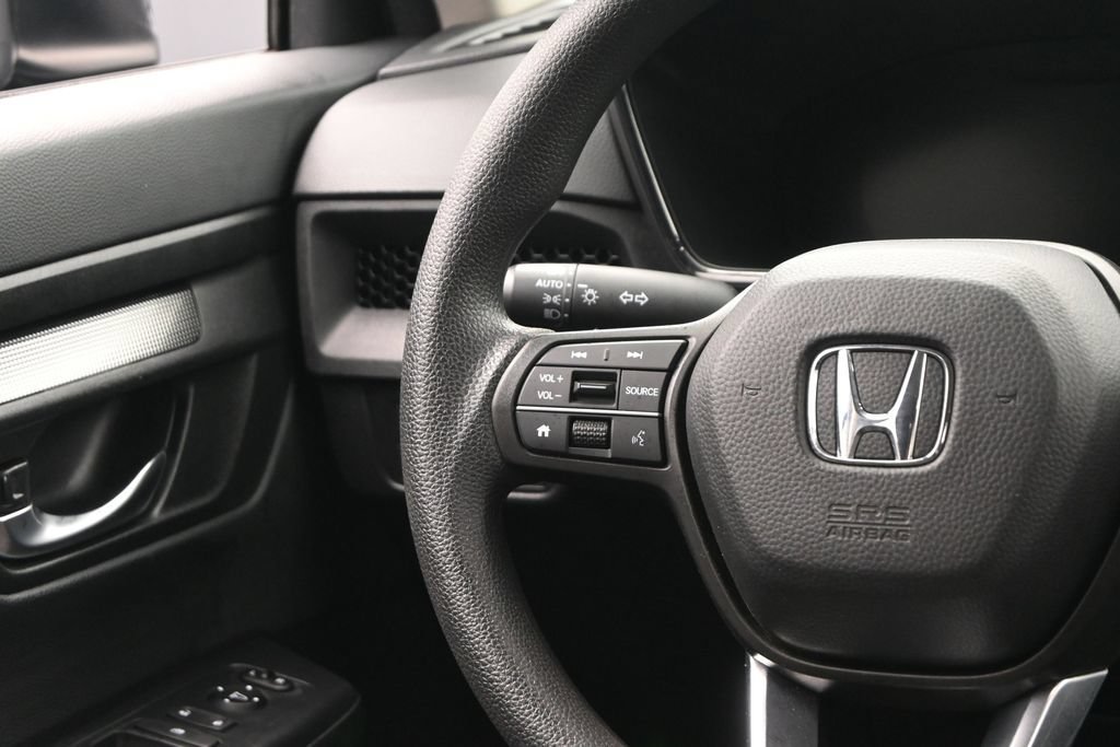 Used 2025 Honda CR-V LX image 15