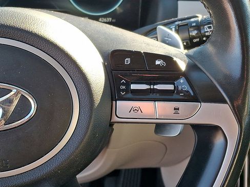 Used 2023 Hyundai Tucson Limited image 23