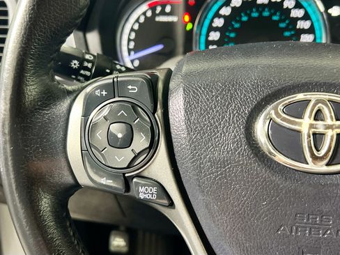 Used 2015 Toyota Venza XLE FWD image 18