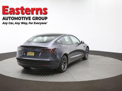 Used 2023 Tesla Model 3 Standard Range image 34