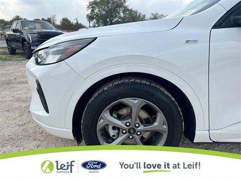 Certified 2023 Ford Escape ST-Line image 23