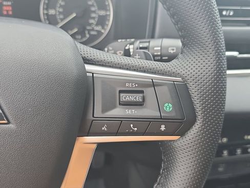 Used 2025 Mitsubishi Outlander Trail Edition image 19