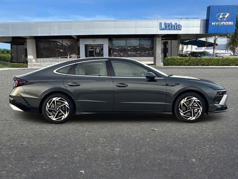 New 2026 Hyundai Sonata SEL image 9