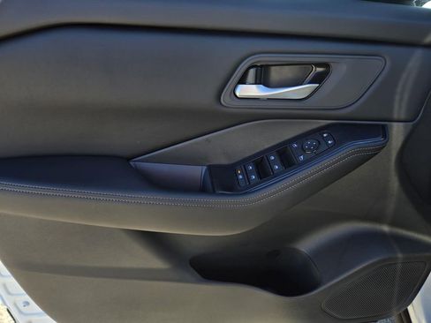 New 2026 Nissan Rogue SV image 14