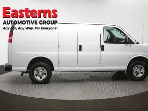 Used 2019 Chevrolet Express 2500 w/ Driver Convenience Package image 44