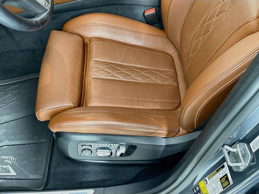 Used 2023 BMW X6 M50i w/ Executive Package AWD/4WD image 20