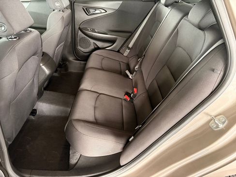 Used 2024 Chevrolet Malibu RS w/ LPO, Floor Liner Package FWD image 10