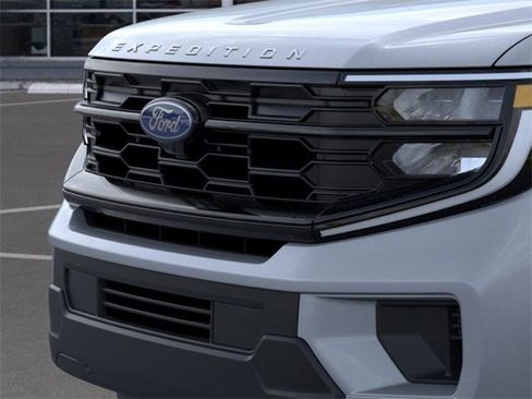 New 2026 Ford Expedition Max Active image 17