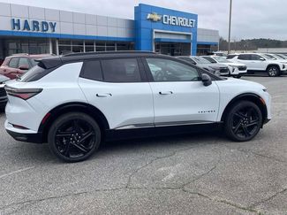 New 2026 Chevrolet Equinox EV RS video 2