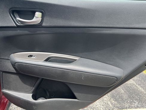Used 2019 Kia Optima S FWD image 27