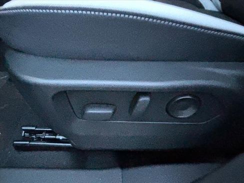 New 2025 Buick Envision Sport Touring image 17