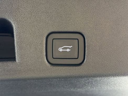 New 2025 GMC Acadia Elevation w/ Elevation Premium Package image 35