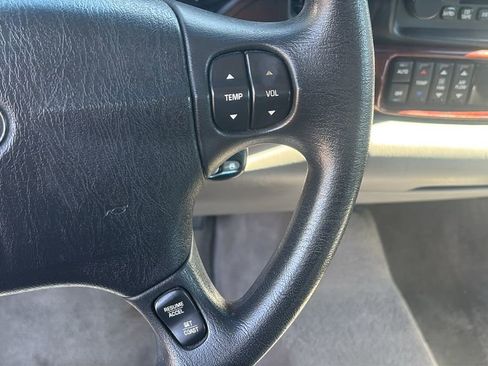 Used 2005 Buick Le Sabre Limited image 18