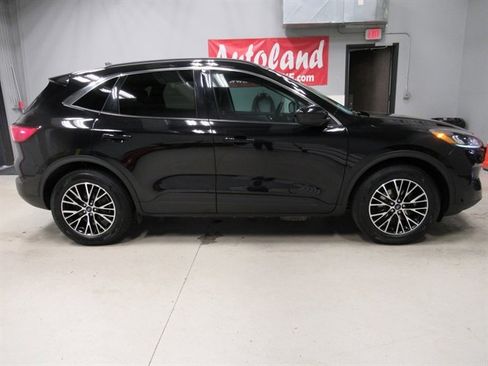 Used 2021 Ford Escape SEL w/ Technology Package image 7