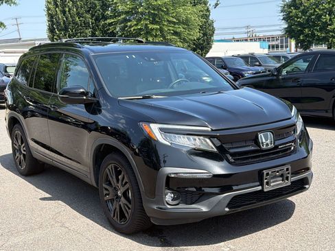 Used 2021 Honda Pilot Black Edition image 7