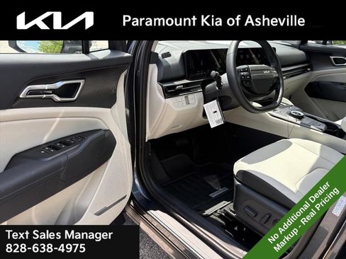 New 2026 Kia Sportage EX w/ EX Panoramic Sunroof Package AWD/4WD image 17