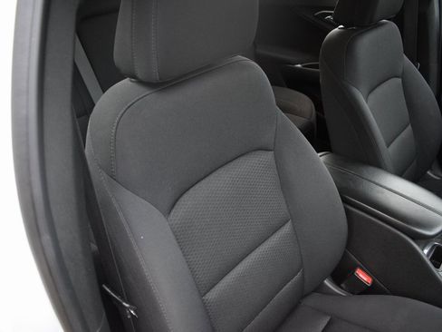 Used 2024 Chevrolet Malibu LT image 24