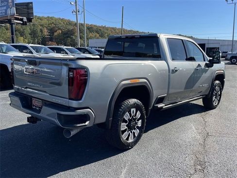 New 2026 GMC Sierra 3500 Denali w/ Denali Reserve Package image 3