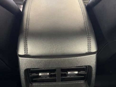 Used 2023 Ford Edge SEL w/ Convenience Package AWD/4WD image 32