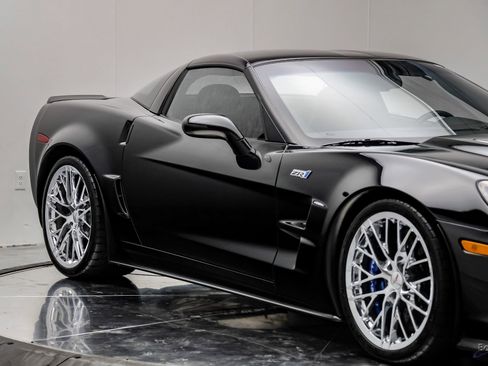 Used 2010 Chevrolet Corvette ZR1 w/ Preferred Equipment Group image 27