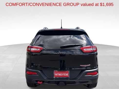Used 2016 Jeep Cherokee Trailhawk w/ Comfort/Convenience Group AWD/4WD image 7