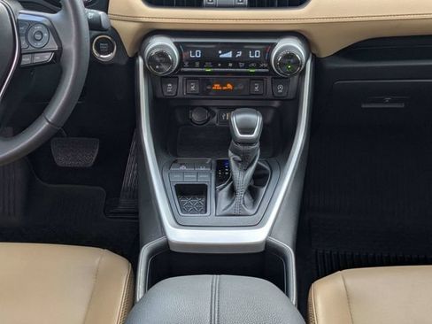 Used 2025 Toyota RAV4 XLE Premium w/ Weather Package FWD image 19