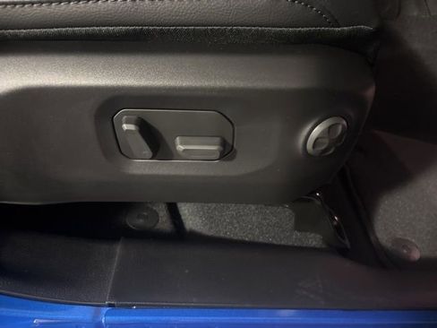 New 2026 Jeep Gladiator Sport image 19