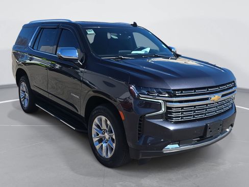 Used 2023 Chevrolet Tahoe Premier image 3