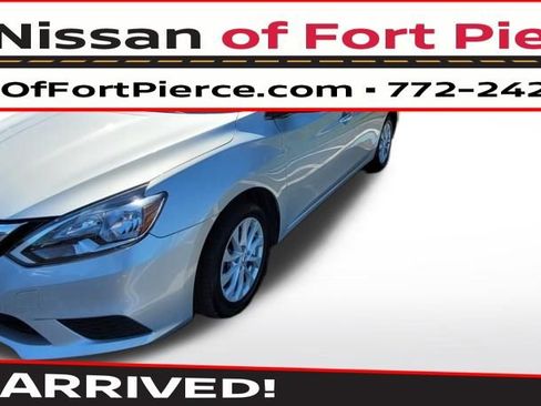 Used 2019 Nissan Sentra SV image 1