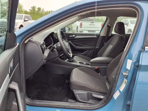 Used 2025 Volkswagen Jetta S FWD image 74