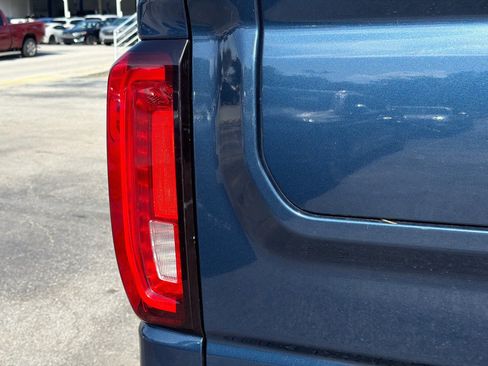 Used 2019 GMC Sierra 1500 AT4 w/ AT4 Premium Package AWD/4WD image 10