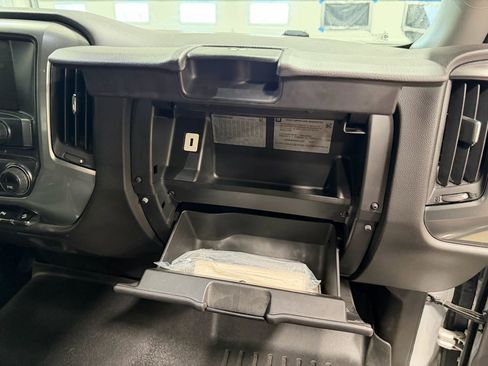 Used 2016 Chevrolet Silverado 2500 LT w/ LT Convenience Package image 36