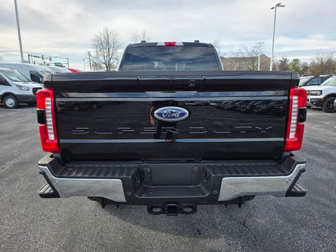 New 2026 Ford F350 XLT w/ XLT Premium Package image 4
