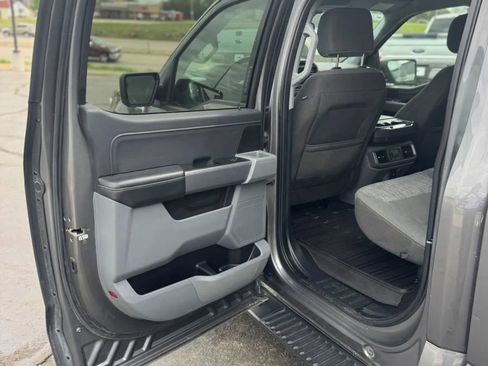 Used 2022 Ford F150 XLT w/ Equipment Group 301A Mid image 17