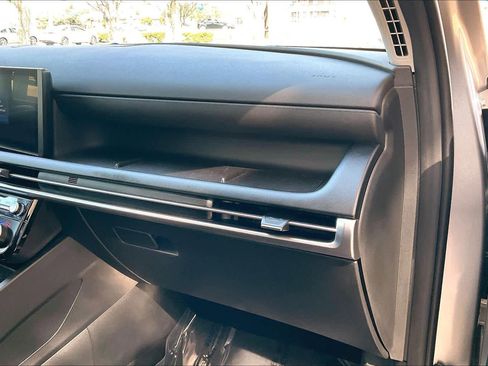 Certified 2025 Hyundai Tucson SEL image 17